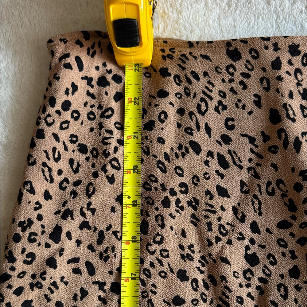 Reformation Leopard Print Skirt - Picture 5 of 9